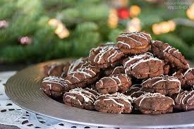 Sallys Blog Nougat Kusschen Susses Fingerfood Weihnachten Kekse Backen Gebackpresse