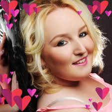 Listen to playlists featuring Me Julie