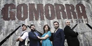 Gomorra Saison 1 Benzine Magazine En concurrence avec un autre clan de la camorra et confronté à une nouvelle génération décidée à prendre de l'importance sans respecter les codes. gomorra saison 1 benzine magazine