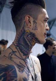 Eagle Neck Piece Tattoo Tattoos Ink Tatouage Cou Tatouages Cou Tatouages Sur Le Visage