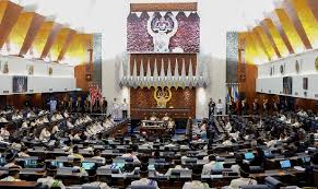 Beberapa pengertian negara menurut para ahli di atas diambil dari berbagai sumber dan ditulis ulang tanpa merubah makna aslinya. Segera Reformasi Dewan Negara