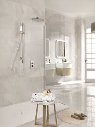 Wunderschöne und interessante fliesen, die sich deutlich vom angebot in den meisten anderen fliesenmärkten abheben. Porcelanosa Und Venis V Hartz Gmbh