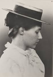 Reginald and Isabel Bond