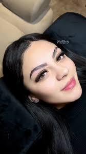 Extensiones de Pestañas: La Magia de Melissa Navarro