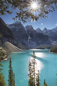 Share on facebookshare on twitter morereport 2 points upvote downvote share share on pinterest share on. Moraine Lake Trees Mountains Sun Rays Canada 640x1136 Iphone 5 5s 5c Se Wallpaper Background Picture Image