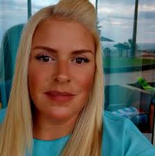 Hi we have a superior double room with garden or Mountain View. Do they all  have a double bed and sofa bed? It's me and my two teenage sons so I was