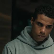 ella champion (@ellschampion)