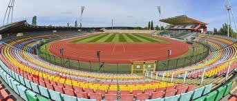 Das olympiastadion steht weiter als zweiter spielort zur verfügung. Ein Armutszeugnis Fur Die Sportstadt Berlin Wohin Mit Dem Fc Viktoria 89