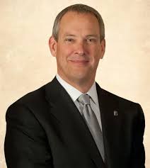 Four named for biz hall