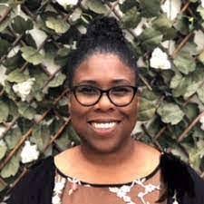 Beverly Ealy's Instagram, Twitter & Facebook