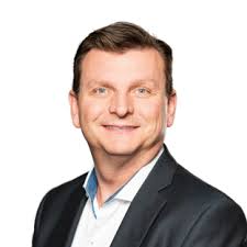 Helping You Make The Right Move