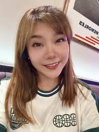 努力」 不是一时的冲动不是三分钟的热度它是一种「习惯」 一种持之以恒的力量💛 #goodmorning 🌞