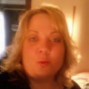 Amy Douville's Instagram, Twitter & Facebook