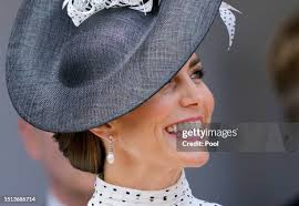 10.406 Catherine Cortes Stock Photos, High-Res Pictures, and Images