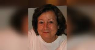 Keri Cochran's Instagram, Twitter & Facebook