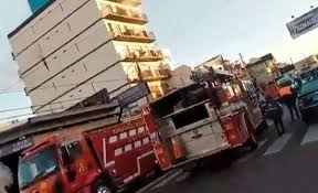 Jun 26, 2021 · un incendio que estalló cerca del foco del incendio forestal más fatal en la historia reciente de estados unidos se alejaba de viviendas, pero los sobrevivientes del siniestro del 2018 en el. G3v65sp9x5v89m