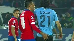 Chile y uruguay chocan por la fecha 3 de la copa américa, en medio de una los choques entre uruguay y chile suelen tener condimentos picantes dentro de la cancha, como el dedo de jara a. Del Accidente De Vidal Al Dedo De Jara Las Polemicas De La Copa
