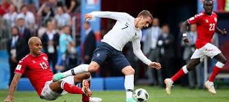 Qatar nu va lua nicio decizie privind mondialul cu 48 de echipe până nu va vedea studiul fifa. Danemarca 0 0 Franta Cupa Mondiala 2018 Prima Partida Fara Gol De La Mondial Ambele Echipe Reusesc Sa Se Califice In Optimi Fanii Au Huiduit Jocul Celor Doua Echipe Sport Ro