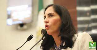 De acuerdo con limón garcía, ella y su. Discurso De La Dip Lia Limon En La Presentacion De Iniciativa Con Pdd Por El Que Se Reforman Fracciones Iv Y Ix Del Art 7 Y De La Fraccion Vii Del Art