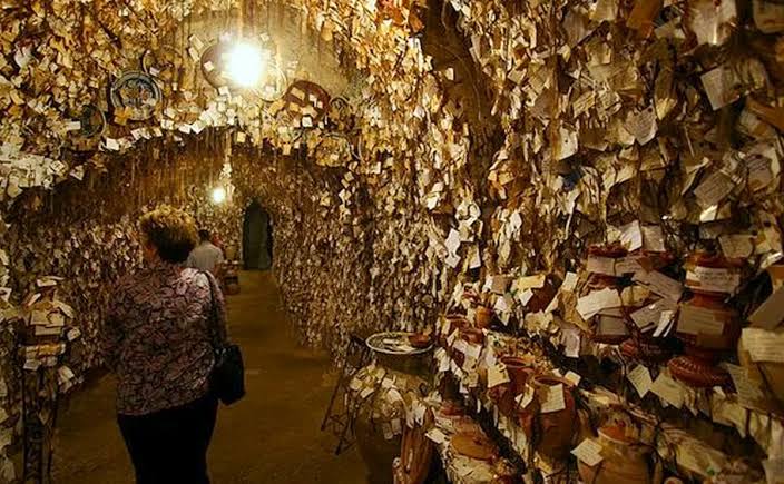 Why There's a Cave Full of Women's Hair in This Turkish Ceramics Shop – Chez Galip ®