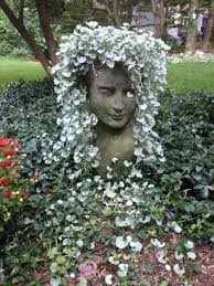 22 Best Garden Sculpture Ideas Garden Sculpture Art Ideas Do Not Have To Be Expensive But They Will Definite Amazing Gardens Garden Art Sculptures Garden Art