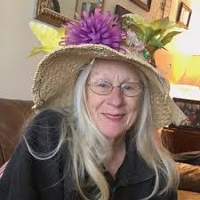 Robin Labelle's Instagram, Twitter & Facebook