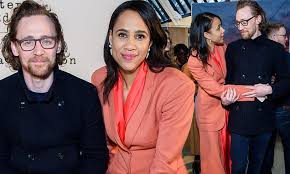 I'm honoured to #passthemic to econ and development expert dr. Tom Hiddleston News On Movies And Girlfriend Updates Daily Mail Online