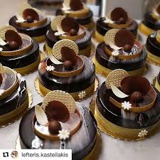 Youtube Recipes Az Instagramon Repost Lefteris Kastellakis With Bakelikeapro Dessert Pastrylove Zaxariastea In 2020 Desserts Sweets Recipes Pastry