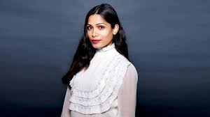 Freida pinto celebrates 29th birthday with dev patel and friends. Freida Pinto I Don T Get Exotic Princess Roles Anymore