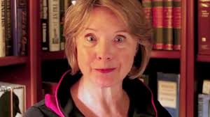 Voice Actress Ellen McLain Talks Winning Dad, GLaDOS