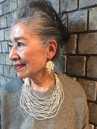 カッコいい70代に学ぶ年齢を言い訳にしないおしゃれ ハルメク連載 シニアファッション ファッション レディース 60代 おしゃれな女性