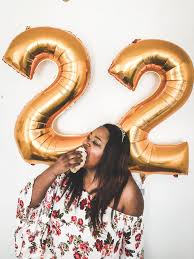 21st Birthday Outdoor Birthday Photoshoot Ideas For Adults 22nd Birthday Photoshoot Big Balloon Birthday Cake Eating Cupcake Birthday Photoshoot Birthday Photography 22nd Birthday