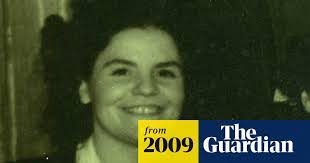 Peggy Mayes's Instagram, Twitter & Facebook