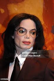 33 Mj Cabinet Stock Photos, High-Res Pictures, and Images