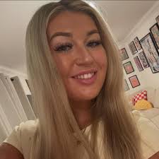 Looking for recommendations of who can help me, I need approximately 15-20  flags with logo printed on,