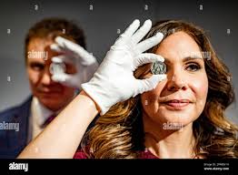 Charles iii coin hi-res stock photography and images