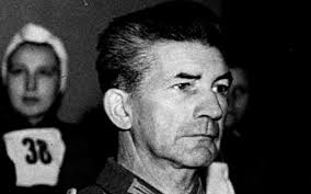 Hitlerův zvrácený lékař Fritz Klein se zpronevěřil Hippokratově přísaze. Na  poválečný tribunál však byl krátký