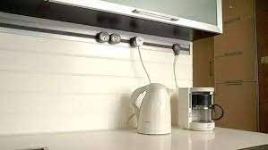 電工師傅告訴你廚房插座高度多少才合適 每日頭條 track lighting ceiling lights bathroom medicine cabinet