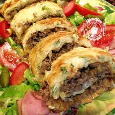 Roule De Pommes De Terre A La Viande Hachee Recette Avec Viande Hachee Recettes De Cuisine Cuisine