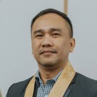 500+ "Alvin" profiles