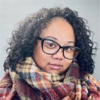 Katy Simon's Instagram, Twitter & Facebook