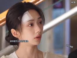 #獻魚 #大結局HE, 結局還不錯，只是有點短, 現代的司馬焦是有記憶的吧，他s了就來到了這個世界重新開始。,  開頭女主的上司說魏總很看好你，讓她辦清呈山的項目，之前在人間的時候司馬焦說過他見不得19年讓他被瞞著的難受，所以這次輪到司馬焦來等廖停雁。,  他讓她做清呈山的項目就是為了恢復她的記憶，而且停雁因為車禍錯過方案，他還是願意給她機會，是不是想看看停雁有沒有也來到現代了。, ...