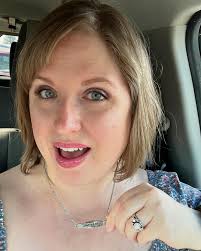 Happy #CoverReveal to @JenniferBardsleyAuthor. Her newest book THE HISTORY  OF US comes out this summer from @Amazon Publishing.