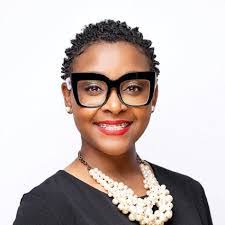 Gina Biddle's Instagram, Twitter & Facebook