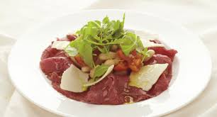 Riva del garda è la punta di diamante del garda trentino, incastonata tra il lago di garda e le dolomiti di brenta. Carne Salada Del Trentino Productos Menu Srl Industria Specialita Alimentari