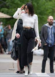 Pin By Naho Maal On The Winter S Tale Kendall Style Kendall Jenner Outfits Fashion