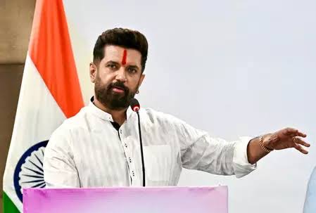 यूसीसी पर चिराग पासवान ने भाजपा से अलग रुख अपनाया, बोले- पहले ड्राफ्ट सार्वजनिक हो, फिर हो व्यापक चर्चा | Chirag Paswan takes a stance different from the BJP on the UCC,