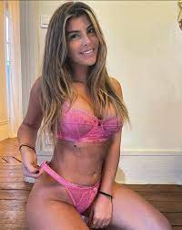 Share-Nude