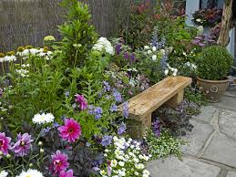 28 schön garten wandgestaltung frisch von gartenaccessoires landhausstil category for this post: Vorgarten Im Landhaus Stil Gestalten Die Schonsten Ideen Und Tipps