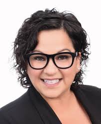 SANDRA POULIN real estate broker in Saint-Constant